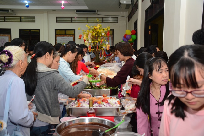 Tất niên tri ân Phật tử