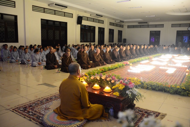 The second gratitude ceremony for the disciples.