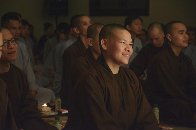 The second gratitude ceremony for the disciples.