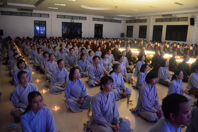 The second gratitude ceremony for the disciples.