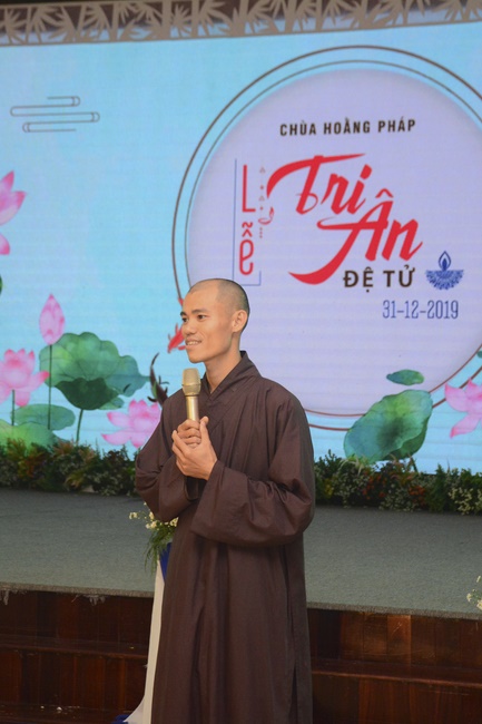 The second gratitude ceremony for the disciples.