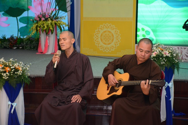 The second gratitude ceremony for the disciples.