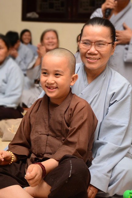 The second gratitude ceremony for the disciples.