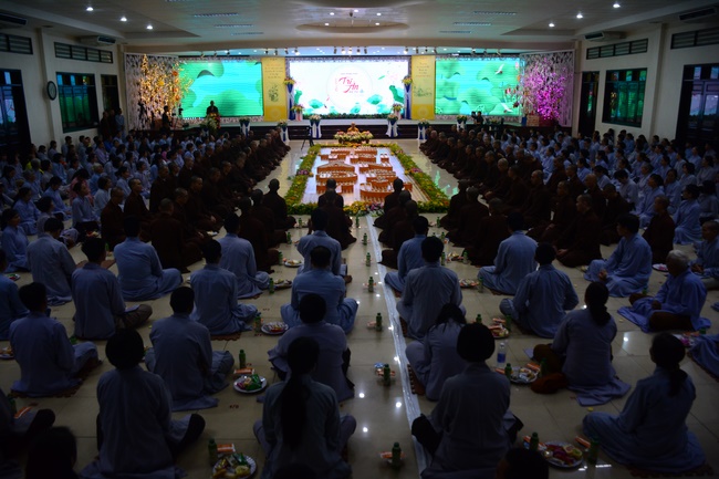 The second gratitude ceremony for the disciples.