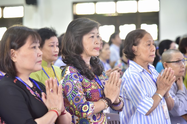 The Gratitude Ceremony and the Buddhist Activity Summary in 2019