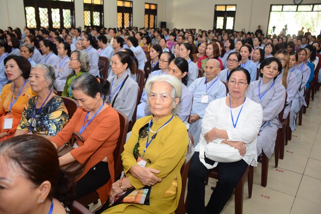 The Gratitude Ceremony and the Buddhist Activity Summary in 2019