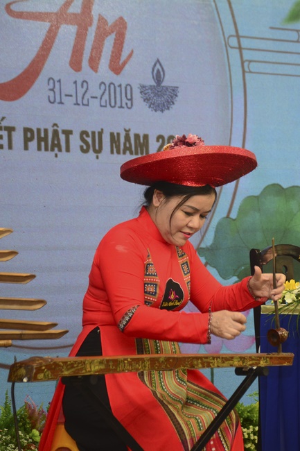 The Gratitude Ceremony and the Buddhist Activity Summary in 2019