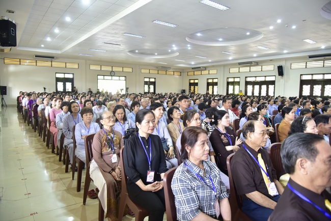 The Gratitude Ceremony and the Buddhist Activity Summary in 2019