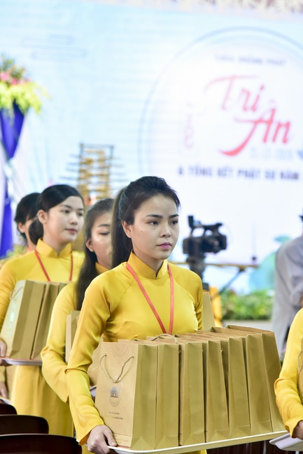 The Gratitude Ceremony and the Buddhist Activity Summary in 2019