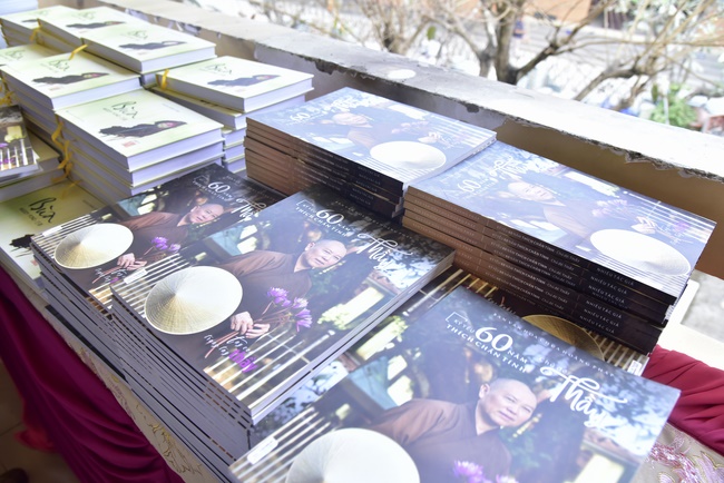 The Gratitude Ceremony and the Buddhist Activity Summary in 2019