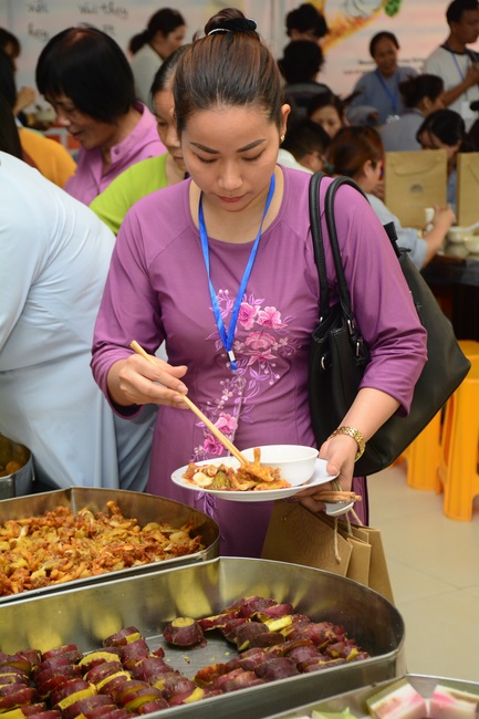 The Gratitude Ceremony and the Buddhist Activity Summary in 2019