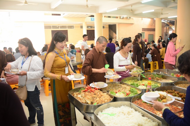 The Gratitude Ceremony and the Buddhist Activity Summary in 2019