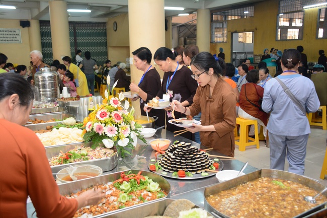 The Gratitude Ceremony and the Buddhist Activity Summary in 2019