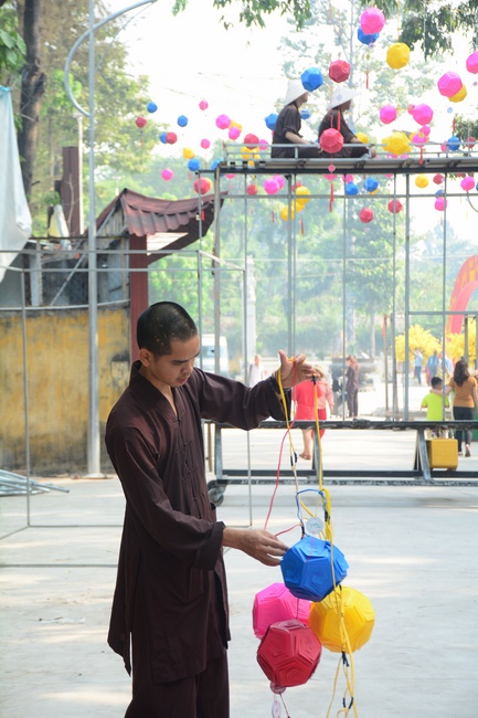 Series photos of activities preparing for the New Year 2020