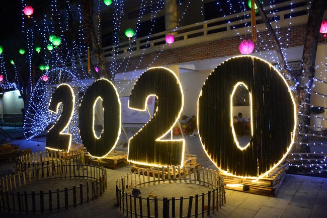 Series photos of activities preparing for the New Year 2020