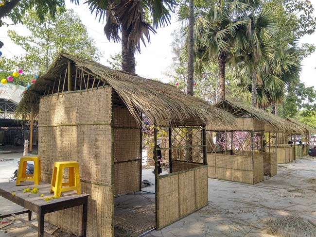 Series photos of activities preparing for the New Year 2020