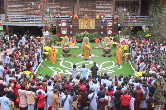 The Gratitude Ceremony at Hoa Phuc Pagoda in Ha Noi