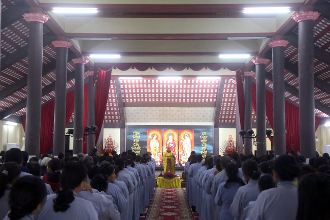 The Gratitude Ceremony at Hoa Phuc Pagoda in Ha Noi