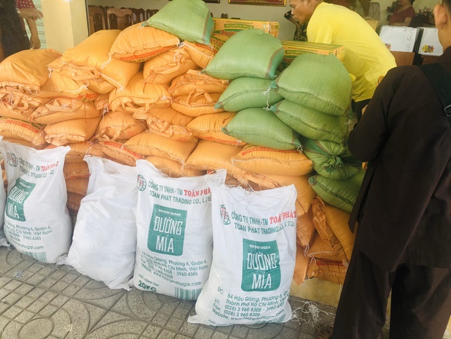 Từ thiện tại Củ Chi