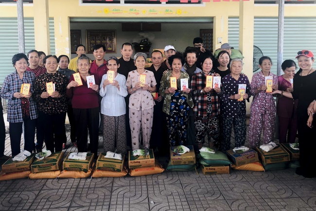 Từ thiện tại Củ Chi