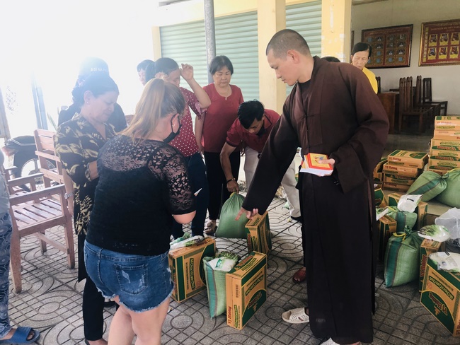 Từ thiện tại Củ Chi