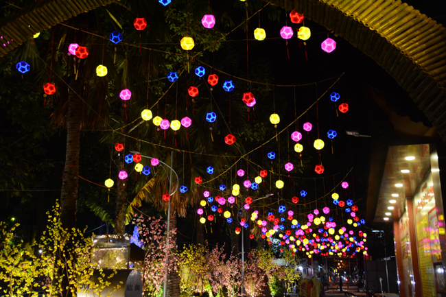 Series photos of activities preparing for the New Year 2020