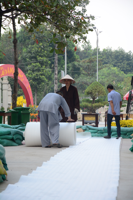 Series photos of activities preparing for the New Year 2020