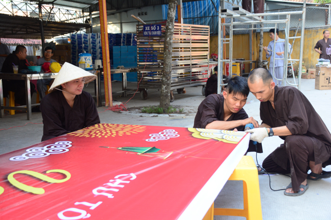 Series photos of activities preparing for the New Year 2020