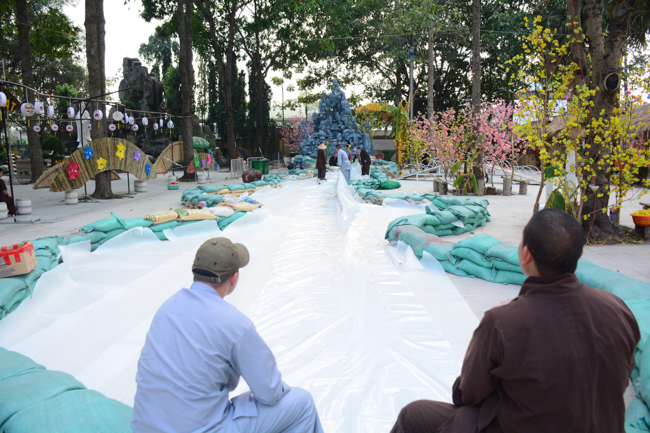 Series photos of activities preparing for the New Year 2020