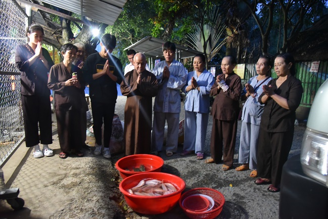 The rite praying for rebirth to Nun Ven. Thich Nu Nhuan Nha