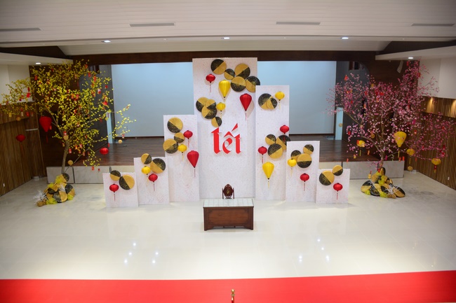 Series photos of activities preparing for the New Year 2020