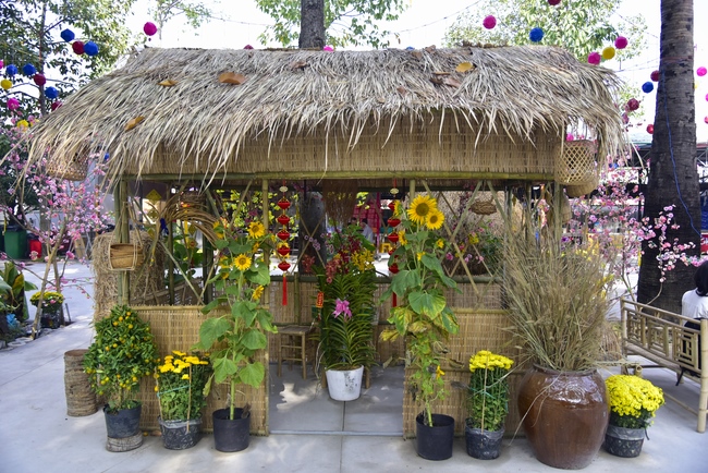 Series photos of activities preparing for the New Year 2020