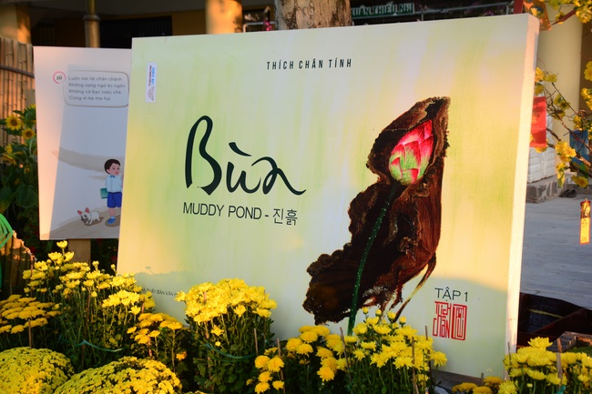 Series photos of activities preparing for the New Year 2020