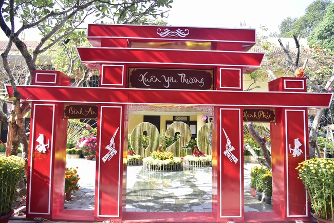 Series photos of activities preparing for the New Year 2020