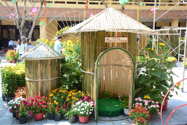 Series photos of activities preparing for the New Year 2020