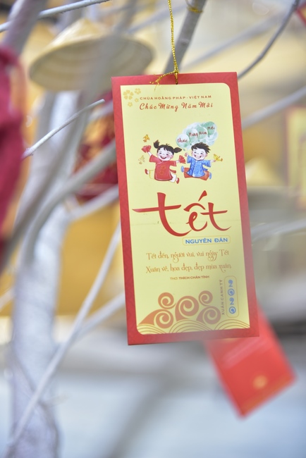 Series photos of activities preparing for the New Year 2020