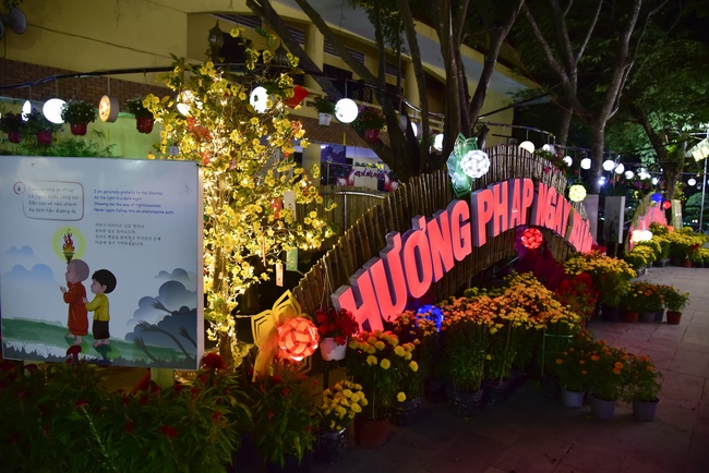 Series photos of activities preparing for the New Year 2020