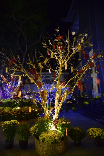 Series photos of activities preparing for the New Year 2020