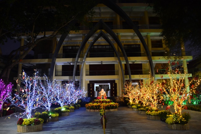 Series photos of activities preparing for the New Year 2020