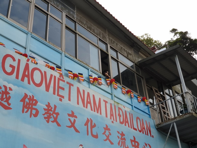 Một chút không khí Xuân nơi xứ người