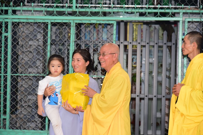 The Gratitude Ceremony at the Minh Chat retreat in Can Tho