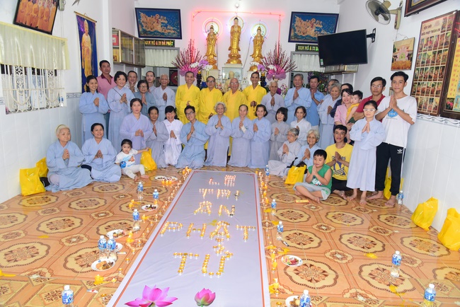 The Gratitude Ceremony at the Minh Chat retreat in Can Tho