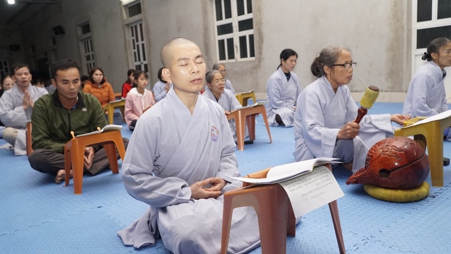 New Year's Eve at Dong Cao Pagoda - Thanh Hoa