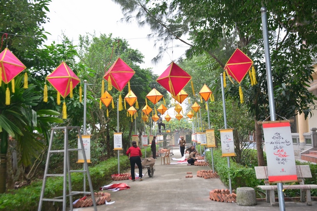 Welcoming the spring at Tay Khanh pagoda, Thai Binh