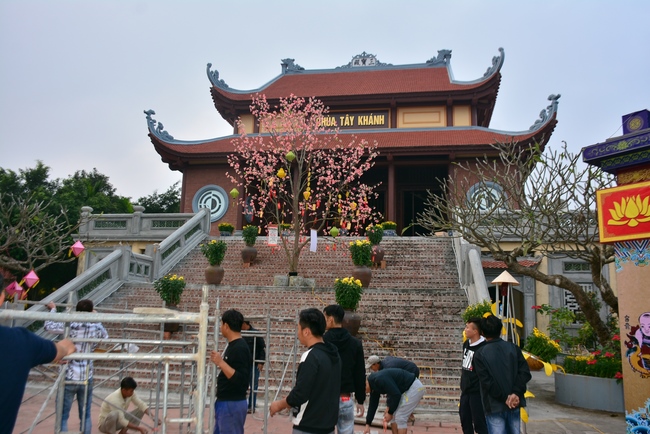 Welcoming the spring at Tay Khanh pagoda, Thai Binh
