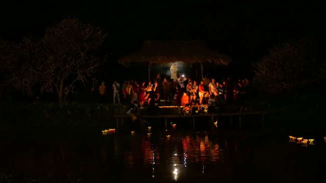 Đón xuân tại chùa Tây Pháp, Tây Ninh