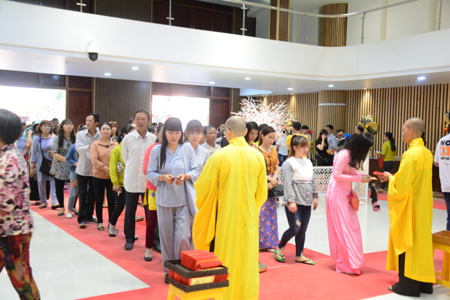 Series of photos on the 2nd day of Tet Holiday