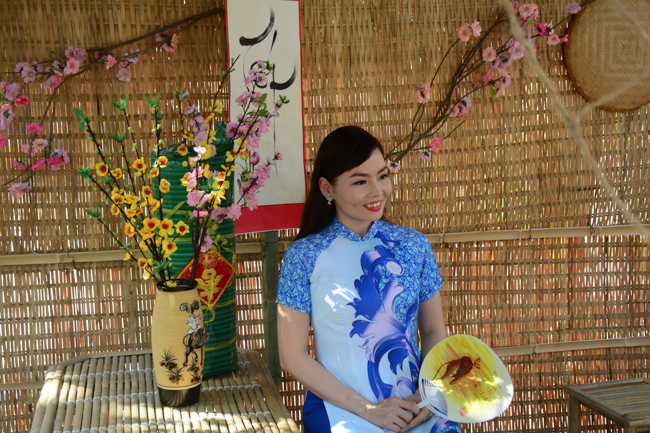 Series of photos on the 2nd day of Tet Holiday