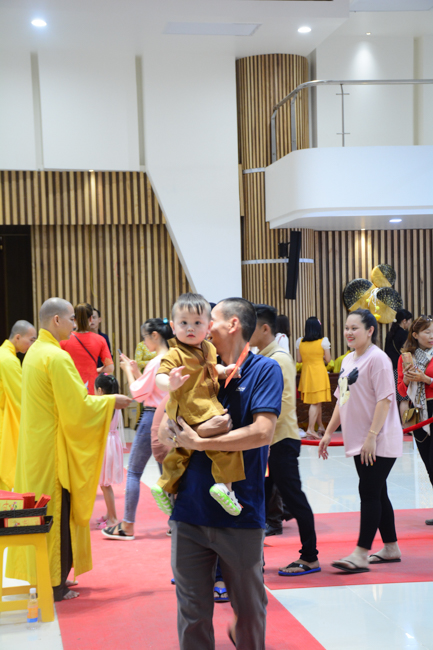 Series of photos on the 2nd day of Tet Holiday