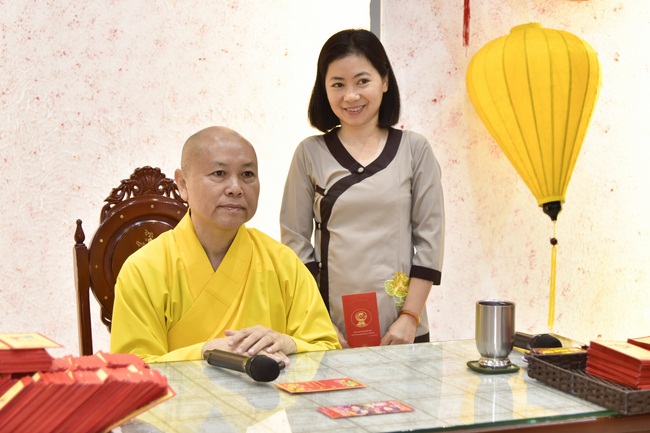 Over 79,000 red pockets had been given in the first day of Rat Year